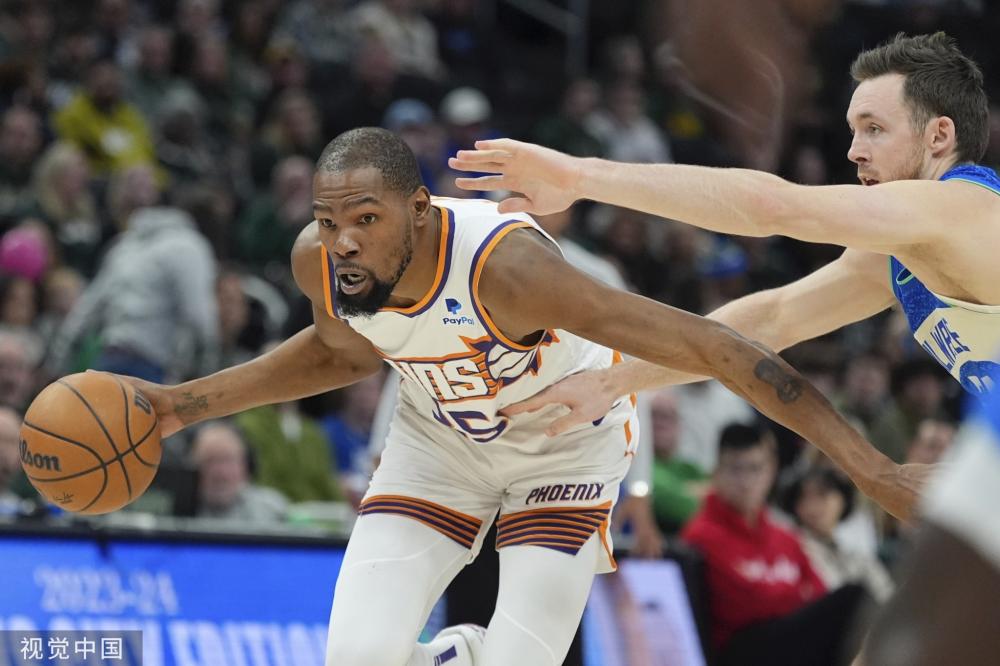 场上屡创佳 场上屡创佳