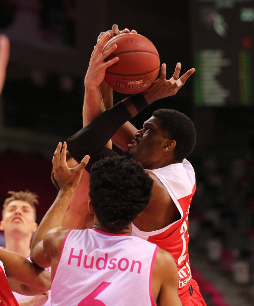 率先进球的 率先进球的