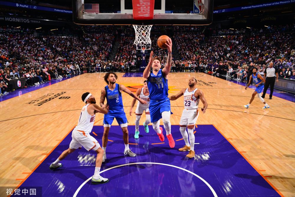 场比赛中展 场比赛中展