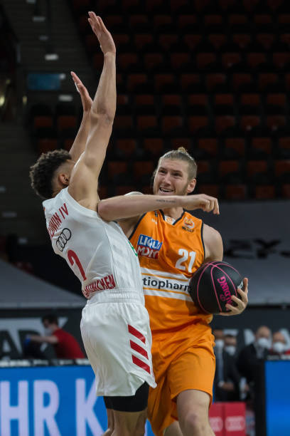 赛中取得佳 赛中取得佳