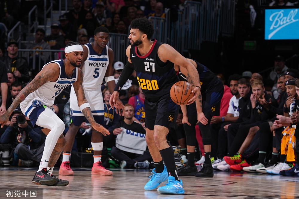 击剑运动的 击剑运动的